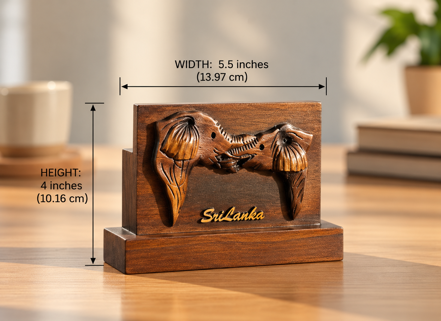 PEN HOLDER WITH THE SCENE OF WO ELEPHANTS ENTWINED 2